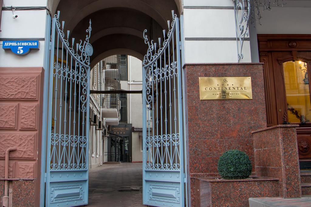 Continental Apartments Odessa Exteriör bild